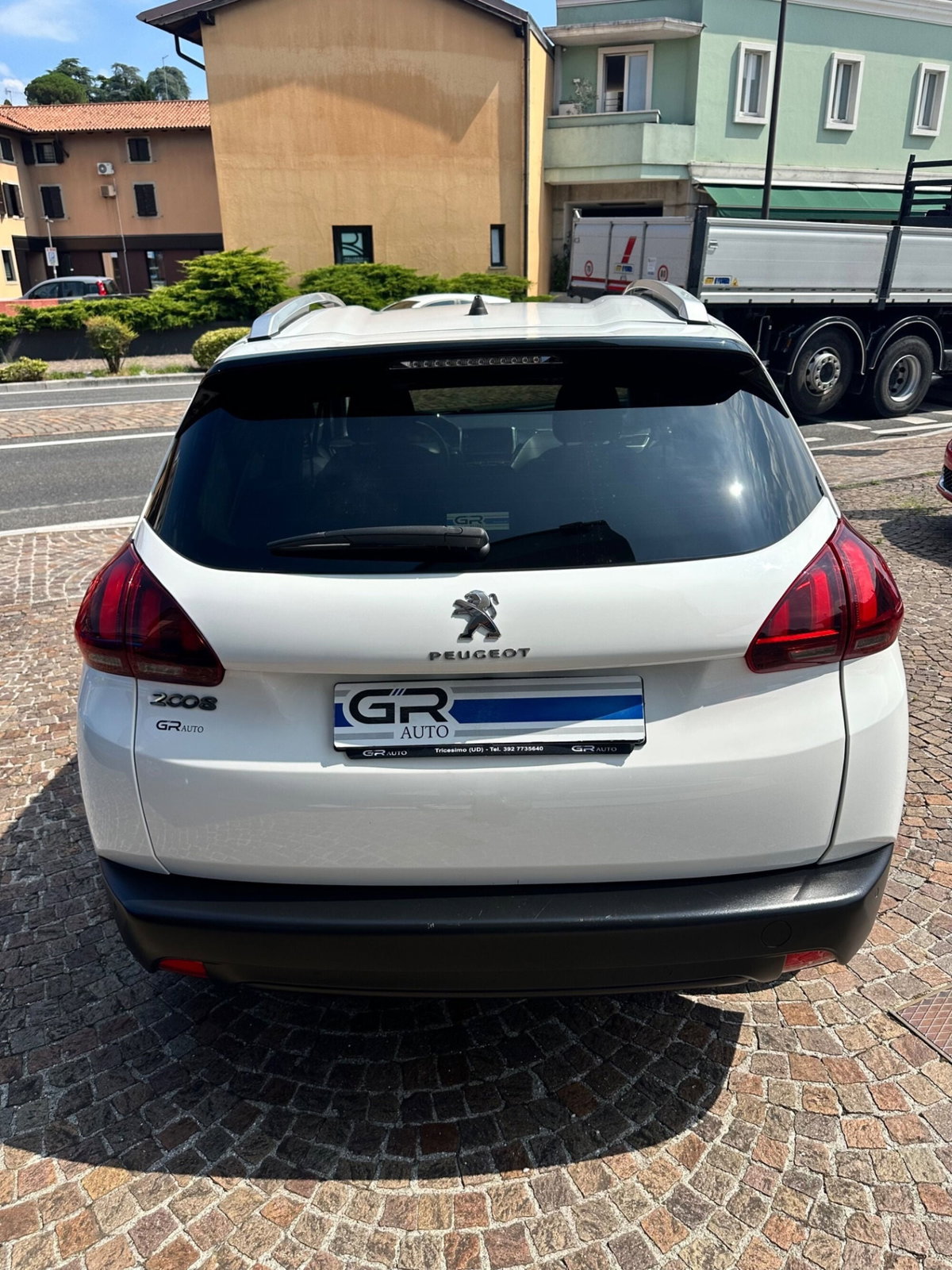 Peugeot 2008 75 Active (5)