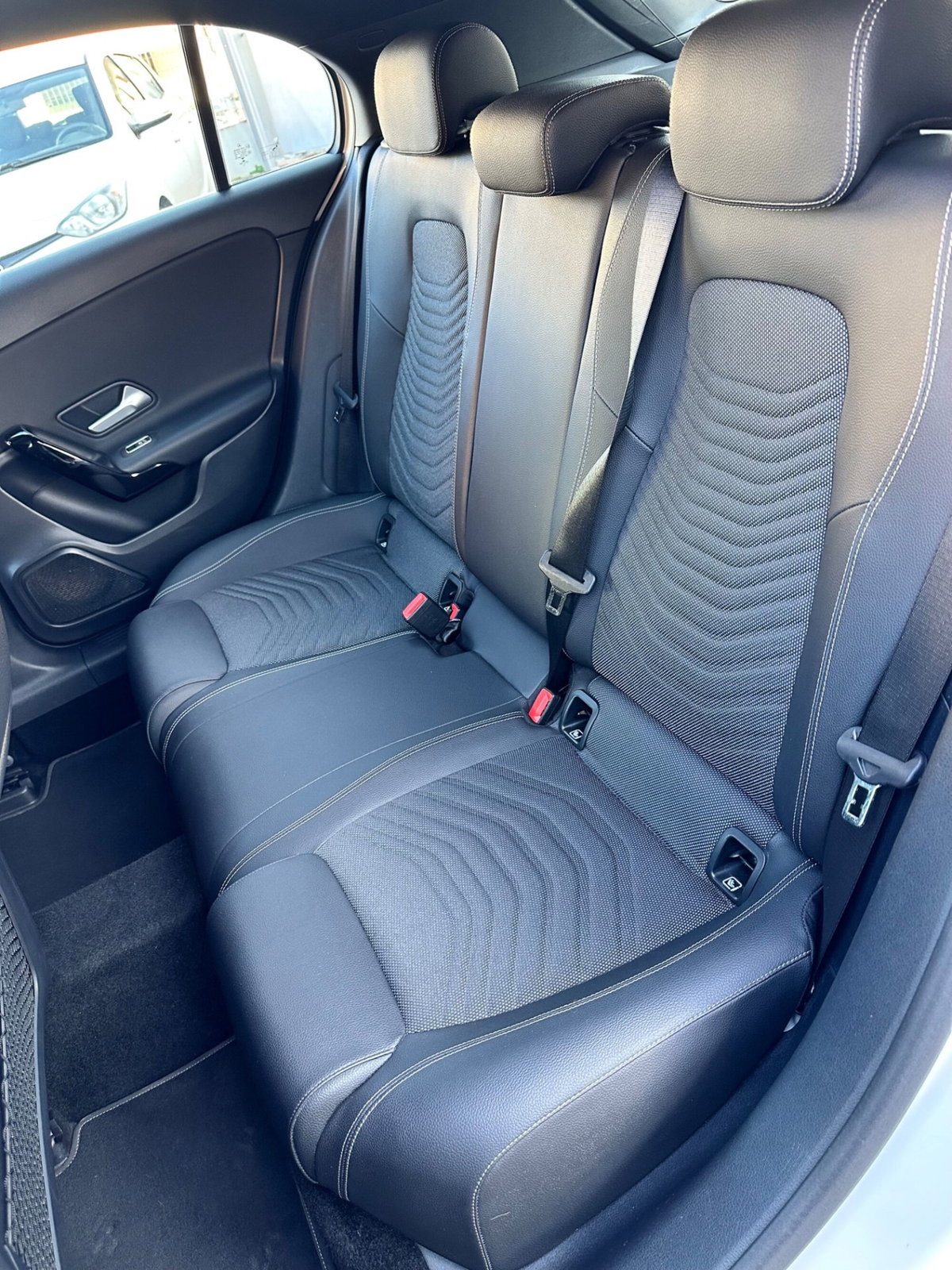 Mercedes-Benz Classe A 180 d Automatic Sport (11)