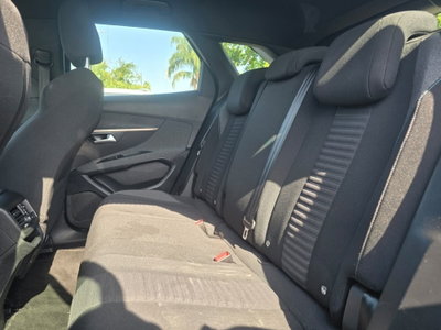 Peugeot 3008 BlueHDi 130 S&S EAT8 Allure Pack (13)
