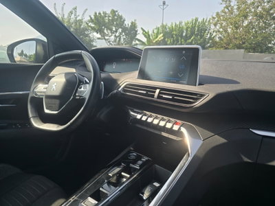 Peugeot 3008 BlueHDi 130 S&S EAT8 Allure Pack (9)