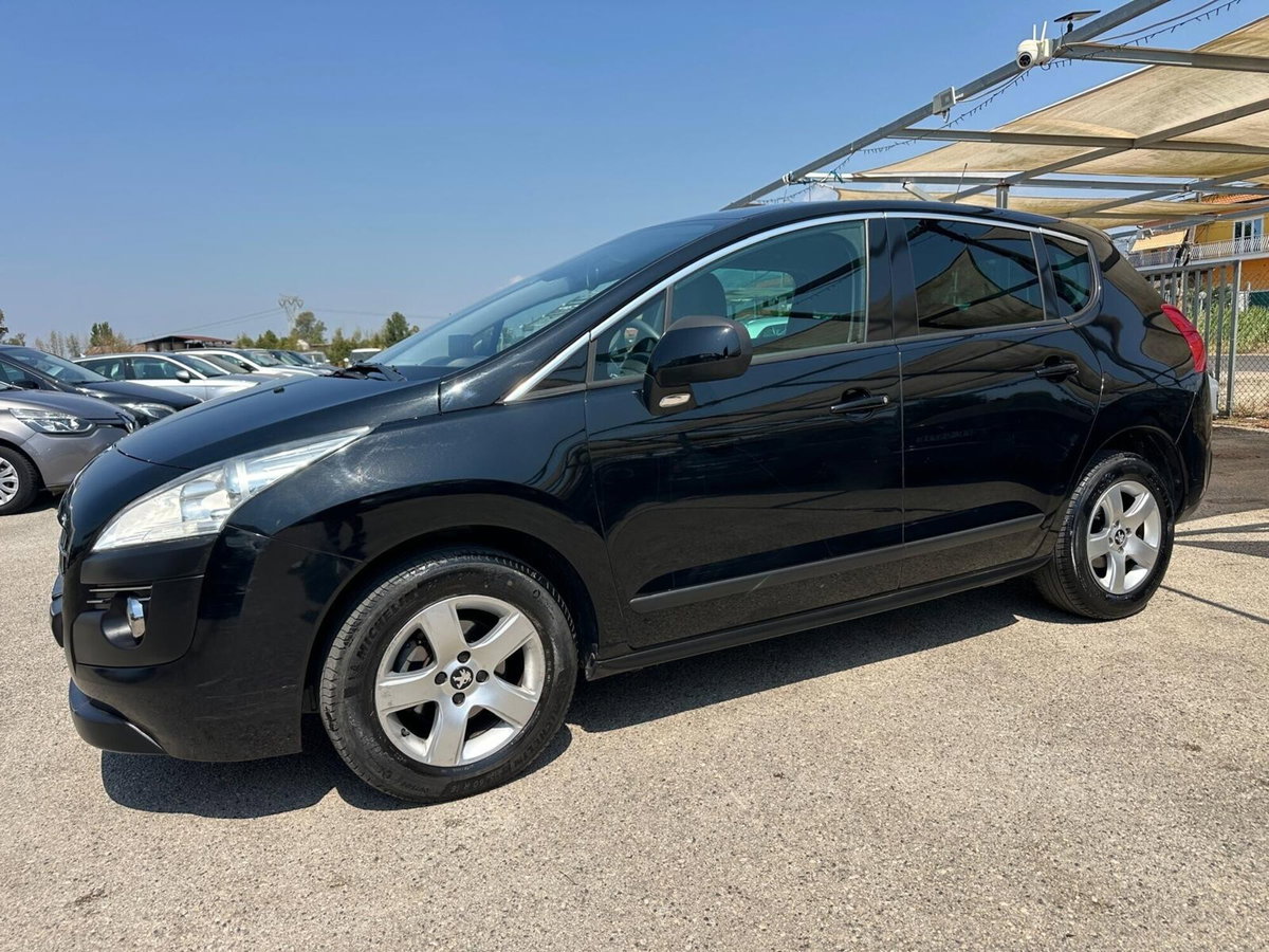 Peugeot 3008 1.6 HDi 115CV Allure (7)