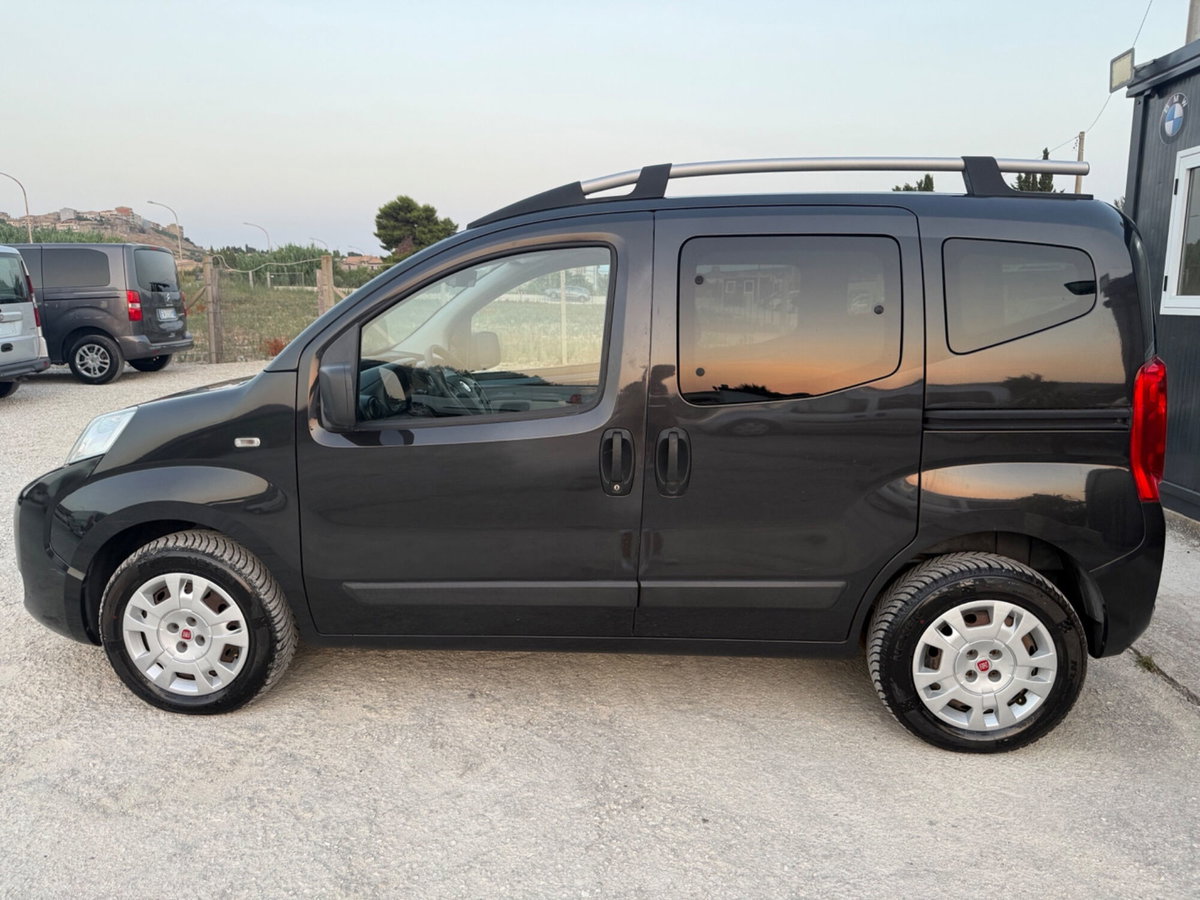 Fiat Qubo 1.3 MJT 75 CV Trekking (9)