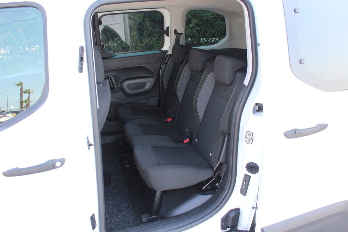 Peugeot Rifter BlueHDi 100 Active Standard (15)