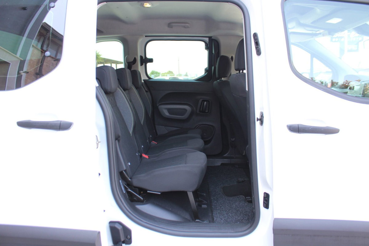 Peugeot Rifter BlueHDi 100 Active Standard (17)