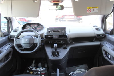 Peugeot Rifter BlueHDi 100 Active Standard (18)