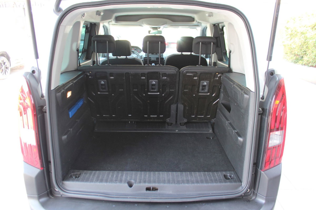 Peugeot Rifter BlueHDi 100 Active Standard (19)