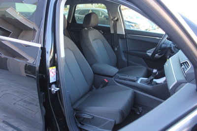Audi Q3 35 TDI quattro S tronic Business Advanced (11)