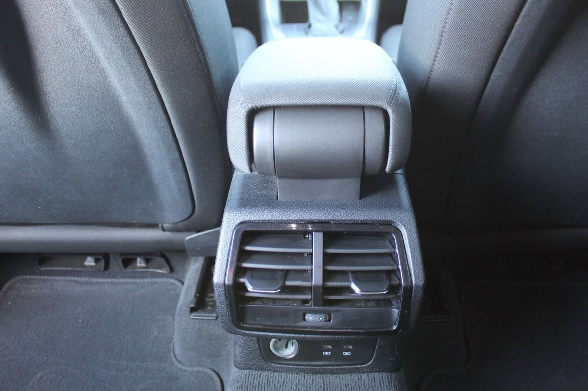 Audi Q3 35 TDI quattro S tronic Business Advanced (15)