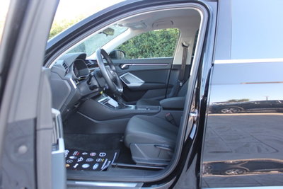Audi Q3 35 TDI quattro S tronic Business Advanced (9)