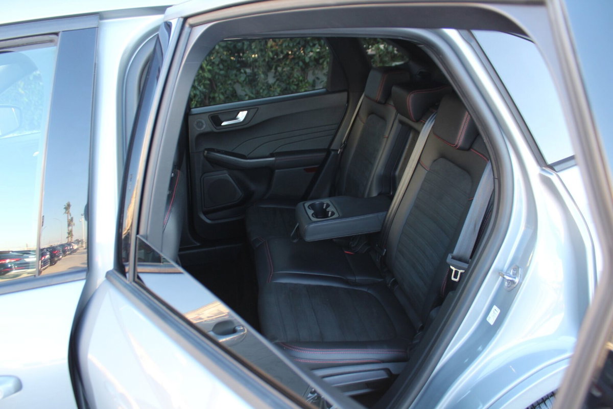 Ford Kuga 1.5 EcoBlue 120 CV aut. 2WD ST-Line X (11)