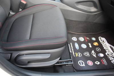 Hyundai Kona 1.6 CRDI Hybrid 48V iMT NLine (11)