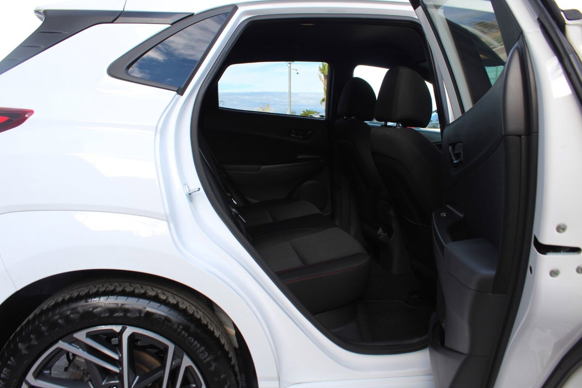 Hyundai Kona 1.6 CRDI Hybrid 48V iMT NLine (14)