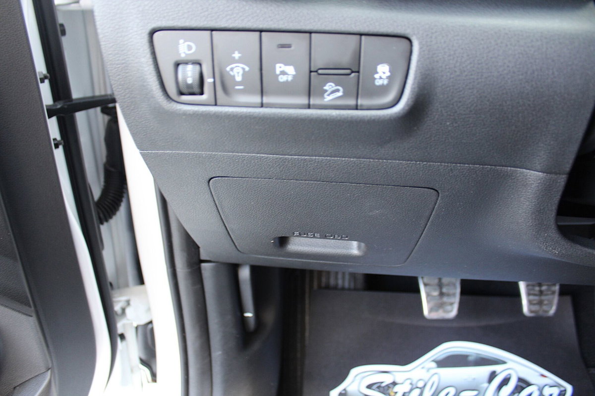 Hyundai Kona 1.6 CRDI Hybrid 48V iMT NLine (19)