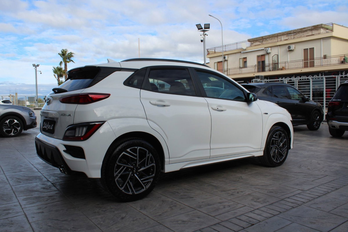 Hyundai Kona 1.6 CRDI Hybrid 48V iMT NLine (2)