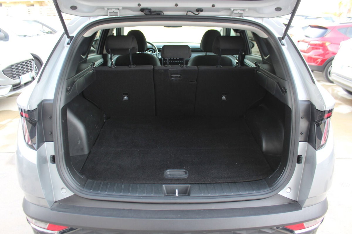 Hyundai Tucson 1.6 CRDi 136CV 48V DCT XLine (15)
