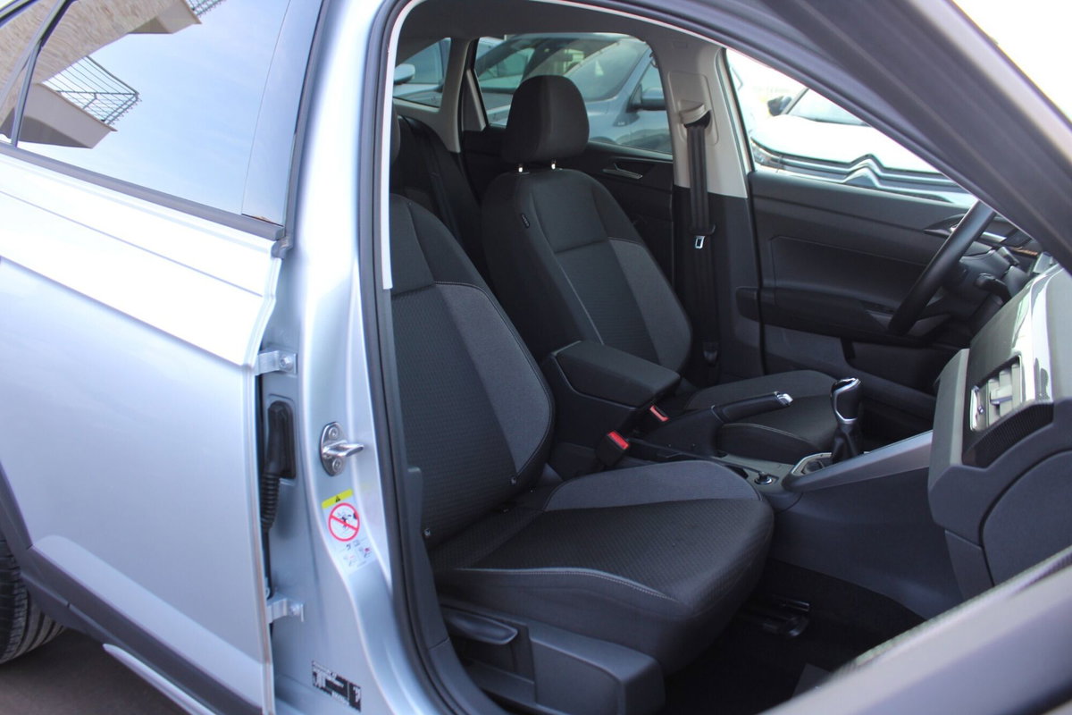 Volkswagen Taigo 1.0 TSI 110 CV DSG Life (10)