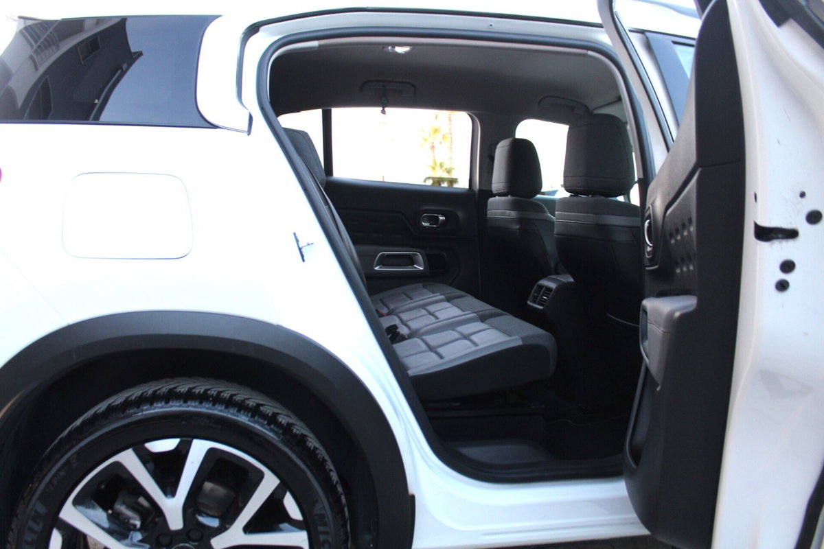 Citroen C5 Aircross Aircross BlueHDi 130 S&S EAT8 Shine Pack (12)
