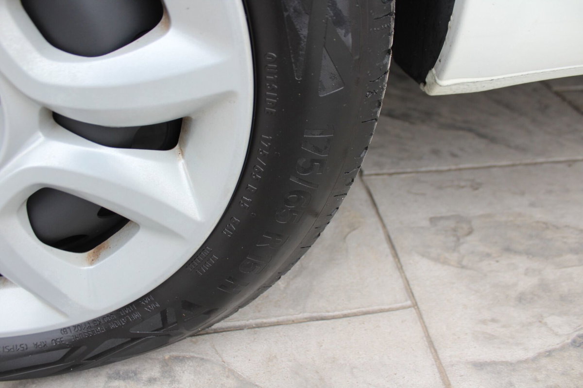 Fiat Panda 0.9 TwinAir Turbo Natural Power Easy (11)