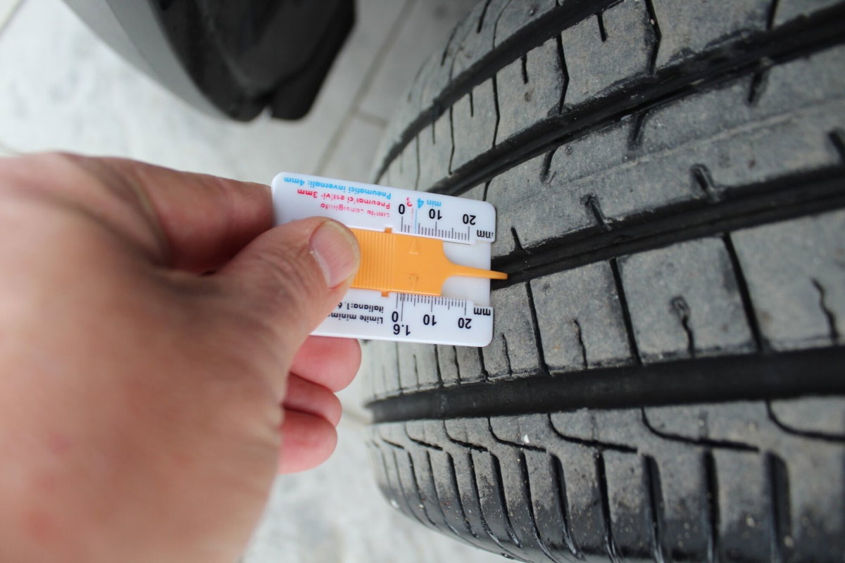 Jeep Renegade 1.6 Mjt 130 CV Longitude (9)
