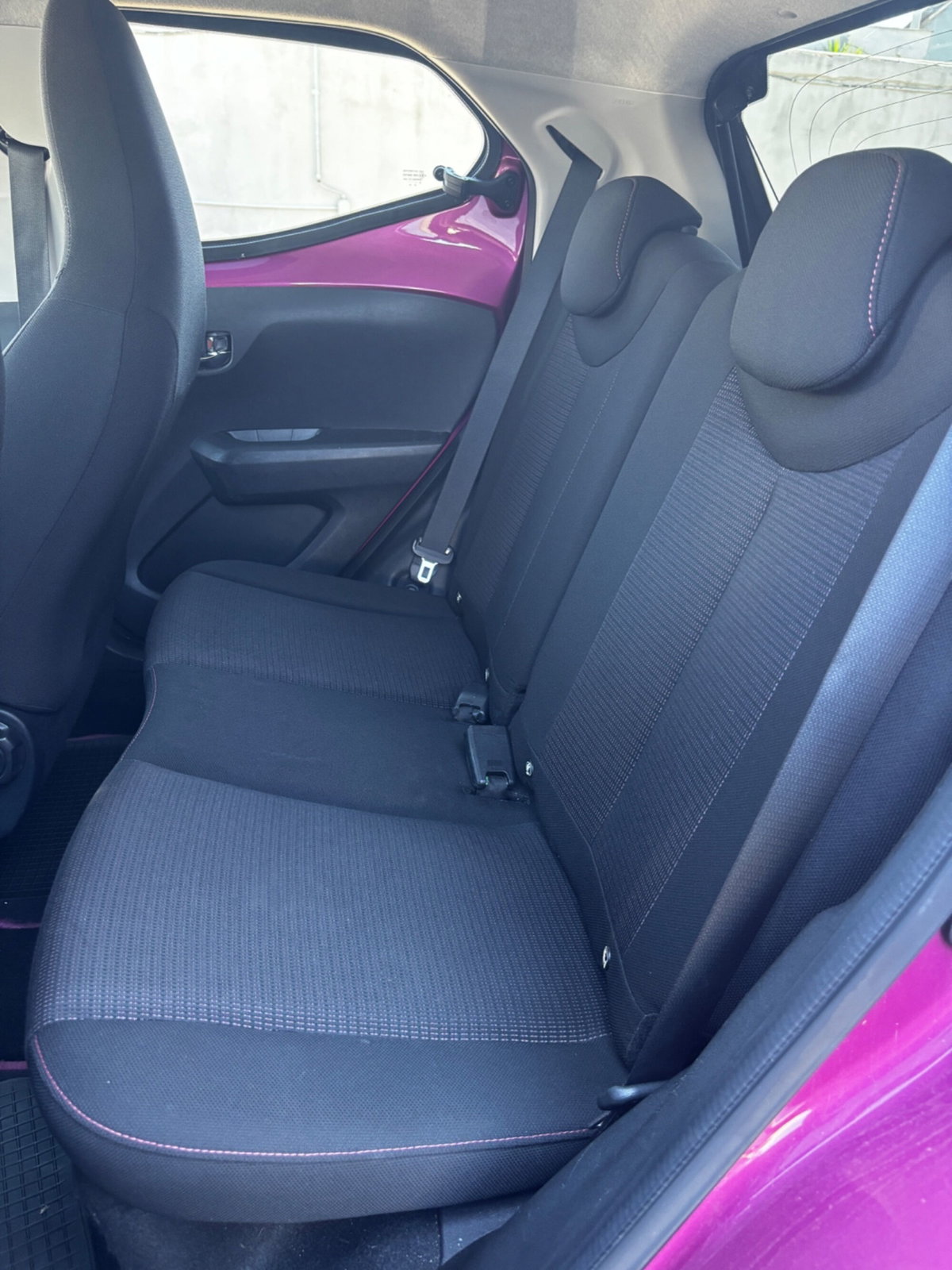 Toyota Aygo 1.0 VVT-i 72 CV 5 porte x-cite (7)