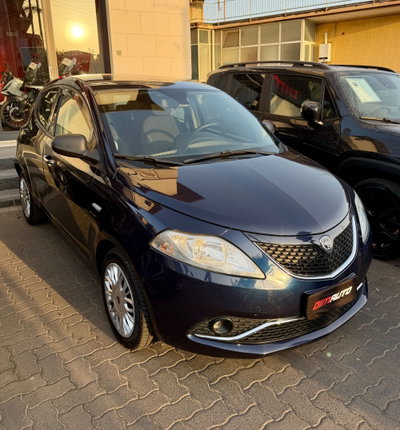 Lancia Ypsilon 1.3 MJT 16V 95 CV 5 porte S&S Gold (5)
