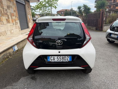 Toyota Aygo Connect 1.0 VVT-i 72 CV 5 porte x-cool (5)