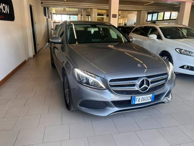 Mercedes-Benz Classe C Station Wagon 200 d Premium (3)