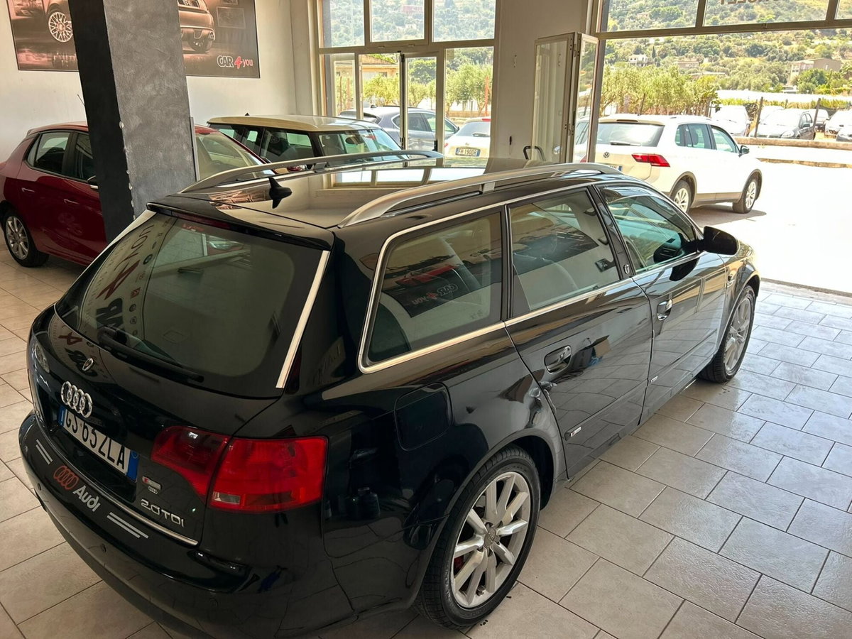 Audi A4 Avant 2.0 16V TDI (3)