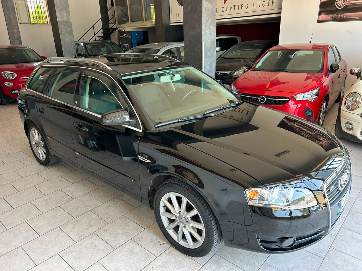 Audi A4 Avant 2.0 16V TDI (4)