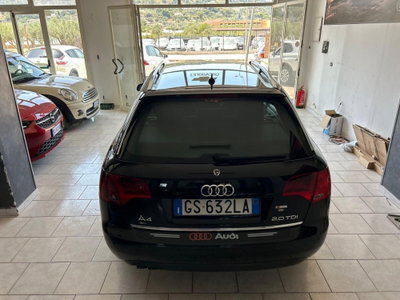Audi A4 Avant 2.0 16V TDI (9)