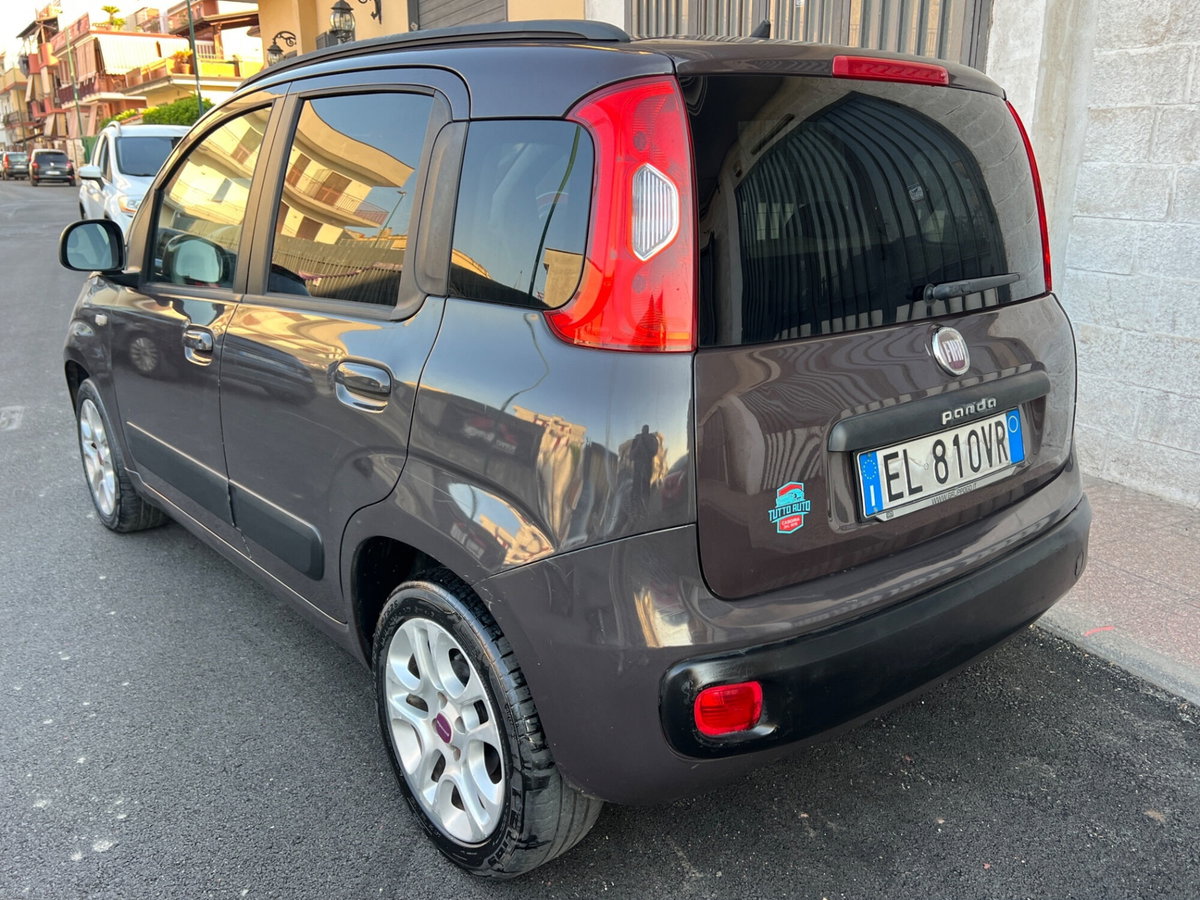 Fiat Panda 1.3 MJT S&S Lounge (2)