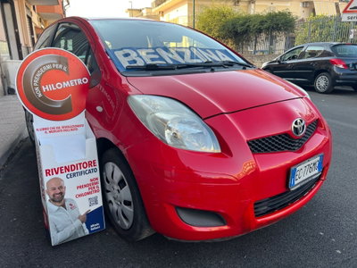 Toyota Yaris 1.0 3 porte usata