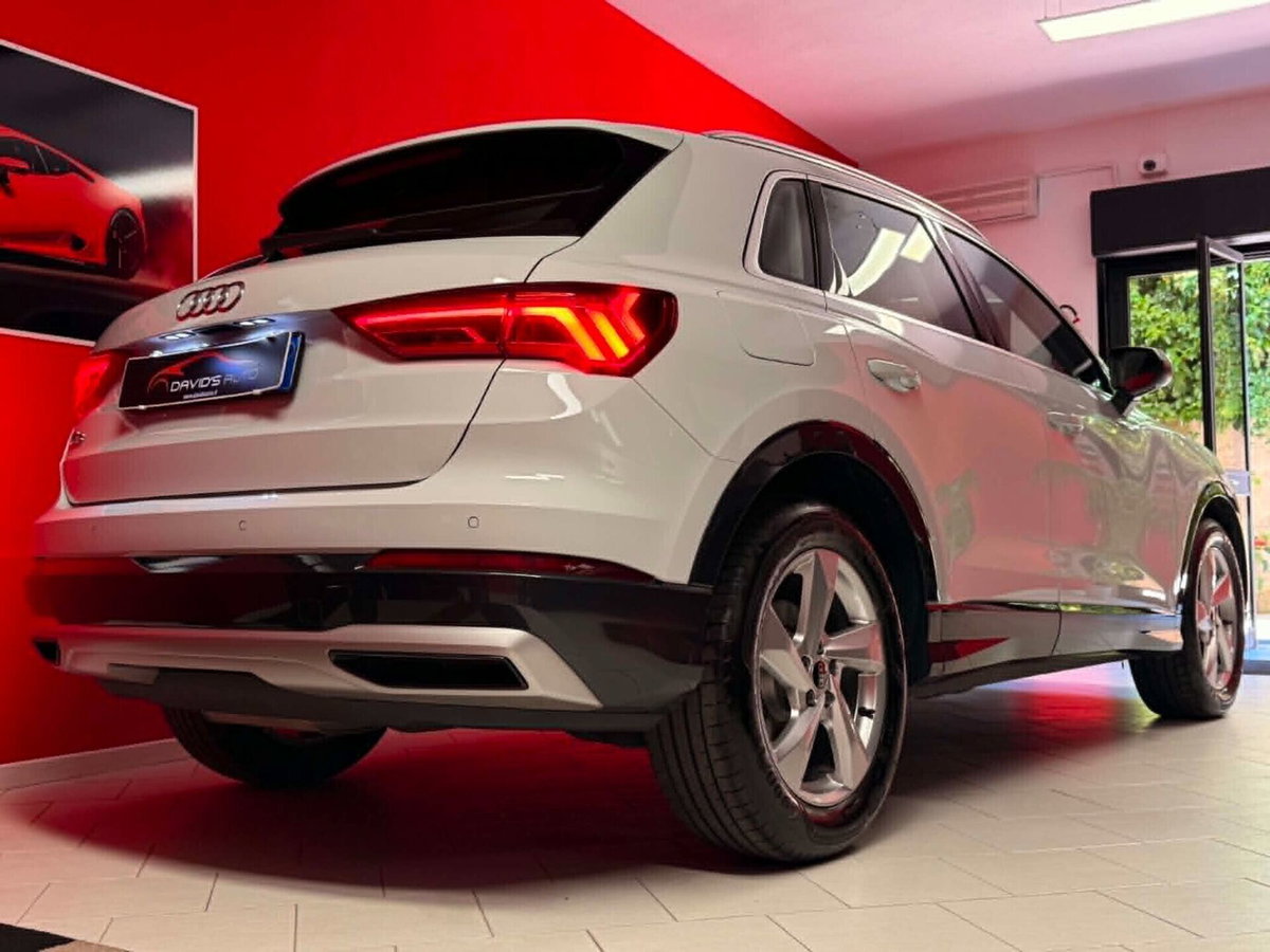Audi Q3 35 TDI quattro S tronic Business Advanced (12)