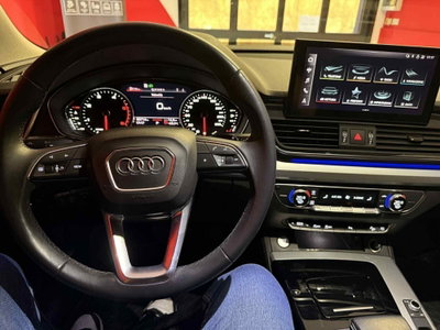 Audi Q5 40 TDI 204 CV quattro S tronic Business (6)