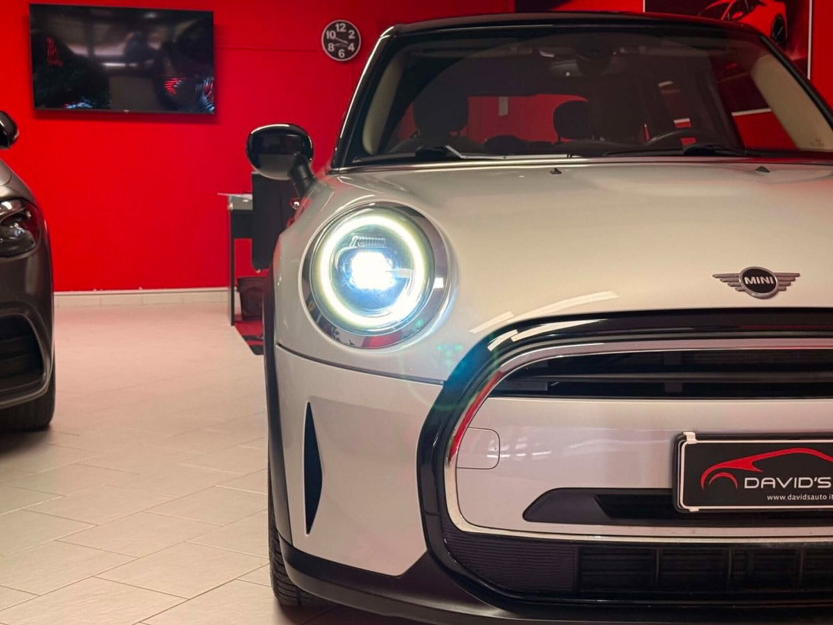 MINI Mini 1.5 Cooper Business 5 porte (16)
