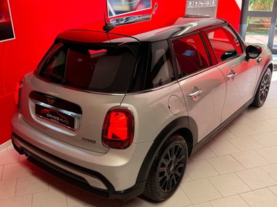 MINI Mini 1.5 Cooper Business 5 porte (17)