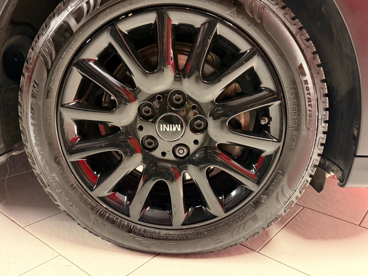 MINI Mini 1.5 Cooper Business 5 porte (5)