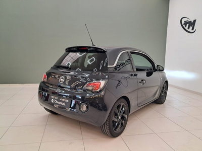 Opel Adam 1.2 70 CV VR/46 Limited Edition (4)