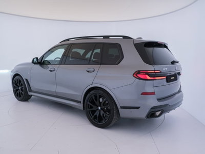 BMW X7 xDrive40d 48V (7)