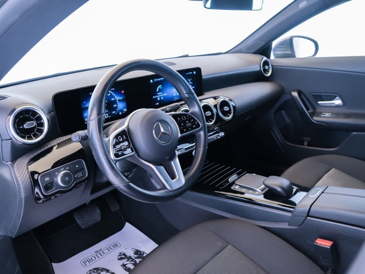 Mercedes-Benz CLA Shooting Brake 180 d Automatic Shooting Brake Business (11)