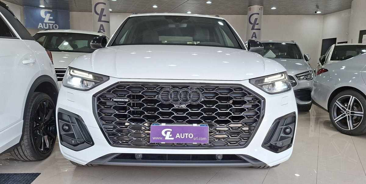 Audi Q5 Sportback 40 2.0 tdi mhev 12V S line Plus quattro s-tronic (2)