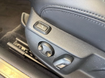 Volkswagen Passat Variant 2.0 TDI DSG Executive BlueMotion Tech. (19)