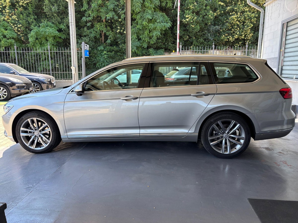 Volkswagen Passat Variant 2.0 TDI DSG Executive BlueMotion Tech. (4)