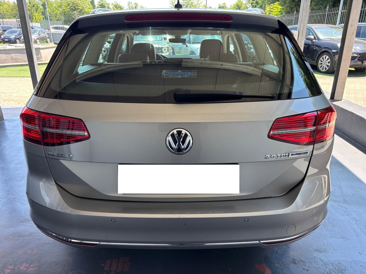 Volkswagen Passat Variant 2.0 TDI DSG Executive BlueMotion Tech. (6)