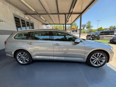 Volkswagen Passat Variant 2.0 TDI DSG Executive BlueMotion Tech. (8)