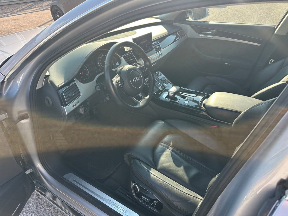 Audi A8 3.0 TDI 262 CV quattro tiptronic (13)