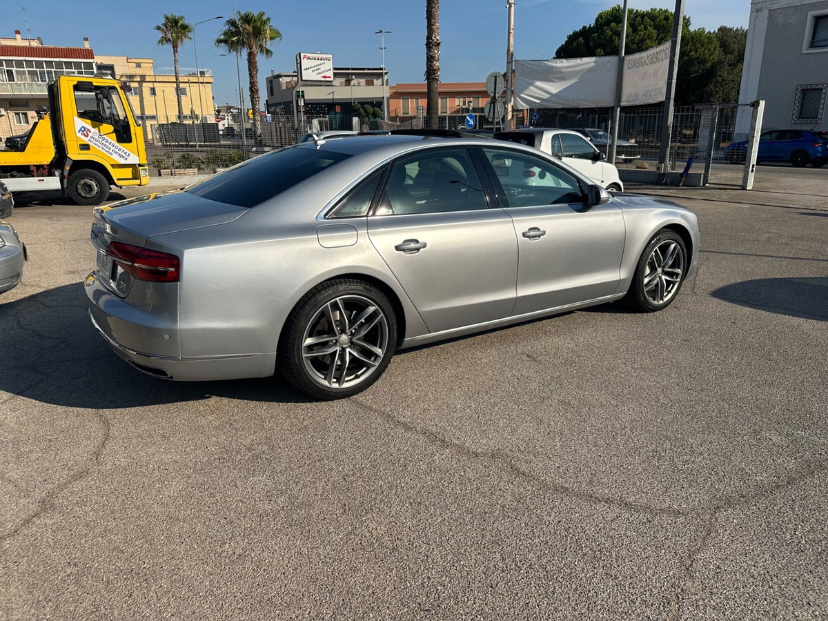 Audi A8 3.0 TDI 262 CV quattro tiptronic (8)