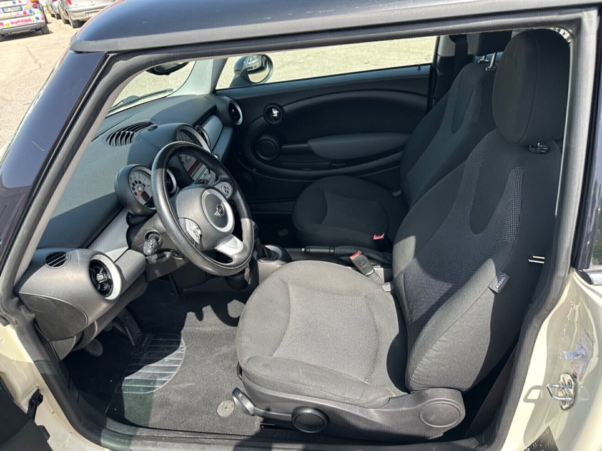 MINI Mini 1.4 16V One Chili (10)