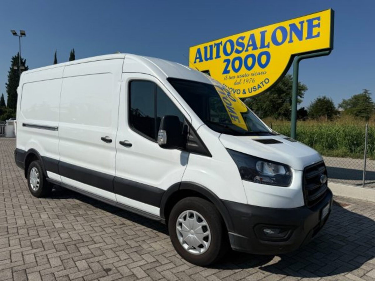 Ford Transit Furgone 350 2.0TDCi EcoBlue MHEV 130CV PL-TM Furgone Titan. (4)