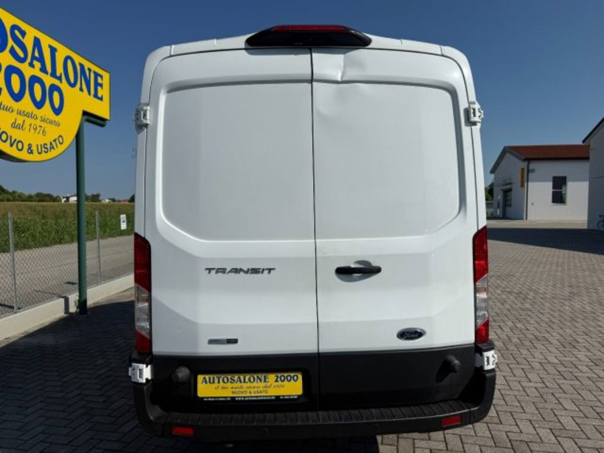 Ford Transit Furgone 350 2.0TDCi EcoBlue MHEV 130CV PL-TM Furgone Titan. (7)
